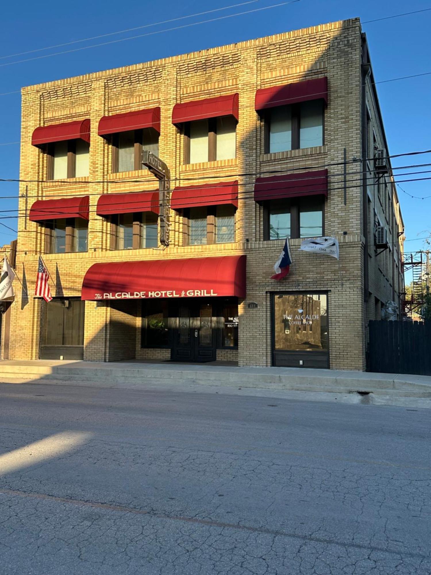 The Alcalde Hotel Gonzales Exterior foto
